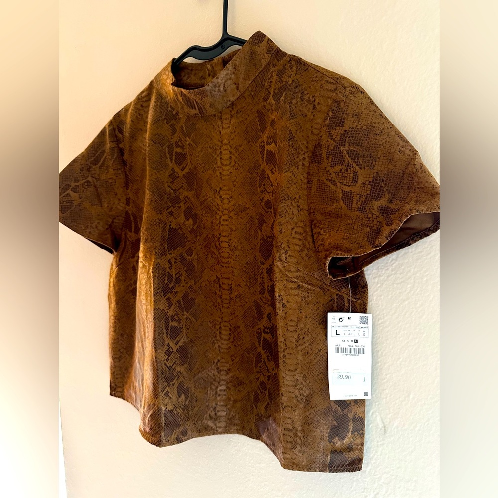 Zara top- new with tags!!!